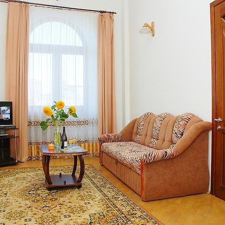 Rentday Apartments - Kiev Eksteriør bilde