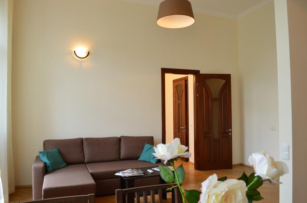 Rentday Apartments - Kiev Eksteriør bilde